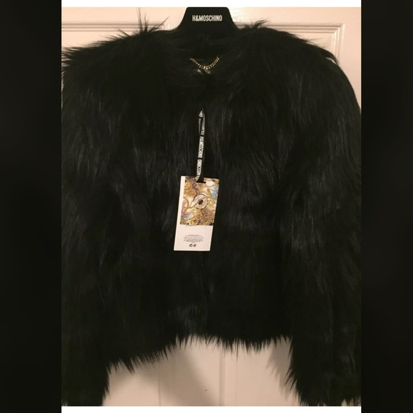 Moschino x H&M Black Faux Fur - Picture 2 of 3